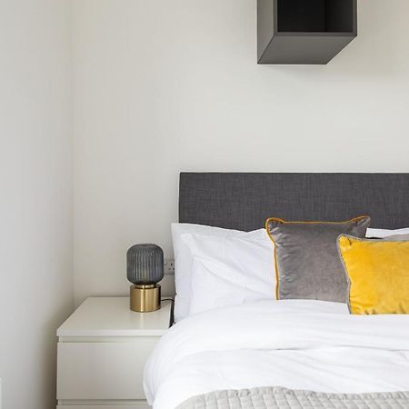 Victorian Building Turned Charming Hotel Perfect For Short And Long Term Stay With Wifi Londen Buitenkant foto