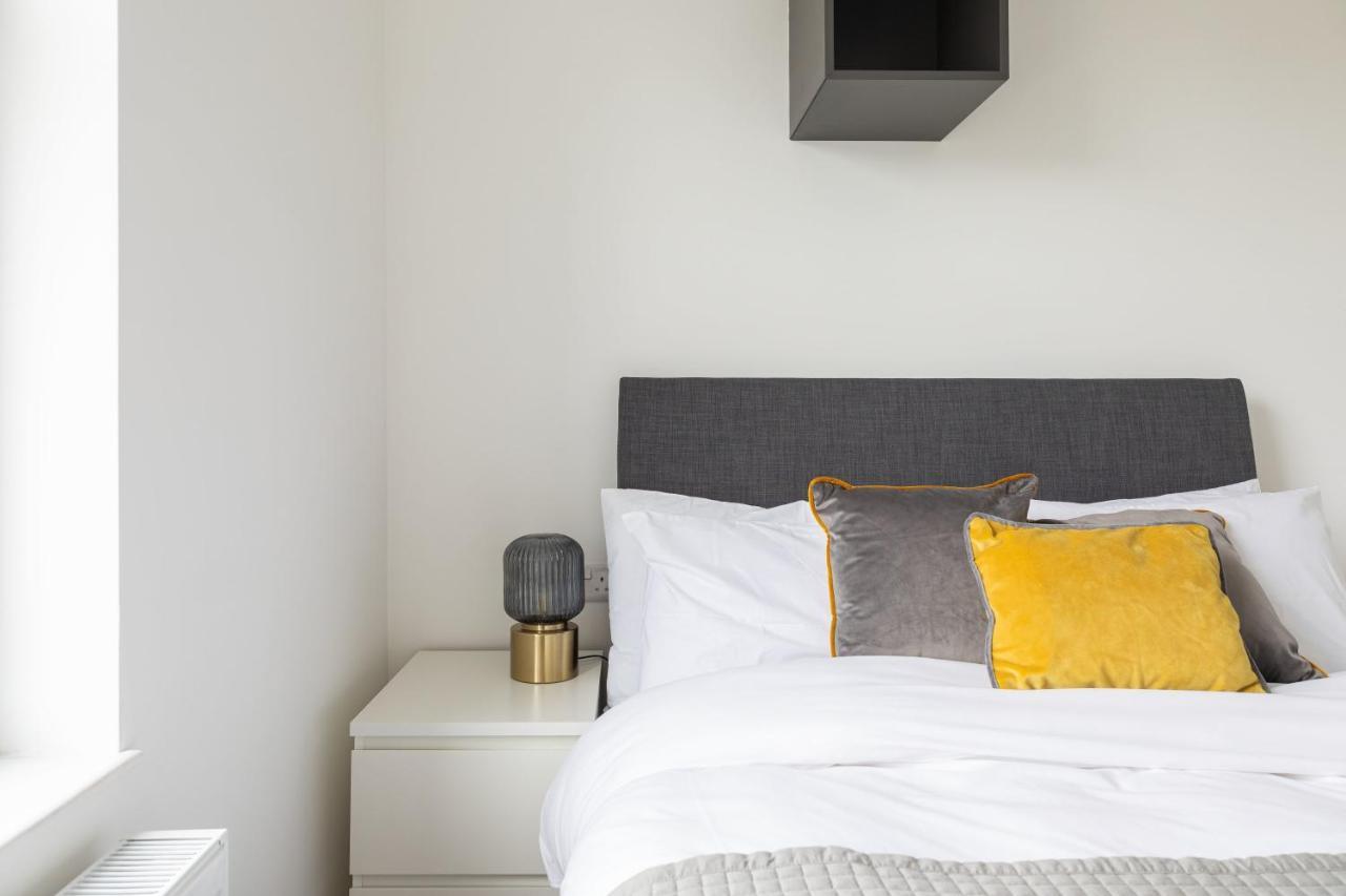 Victorian Building Turned Charming Hotel Perfect For Short And Long Term Stay With Wifi Londen Buitenkant foto